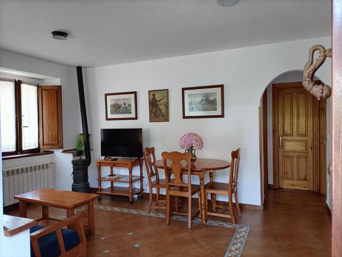 Apartamentos rurales La Casa Vieja De Alceda Exterior foto