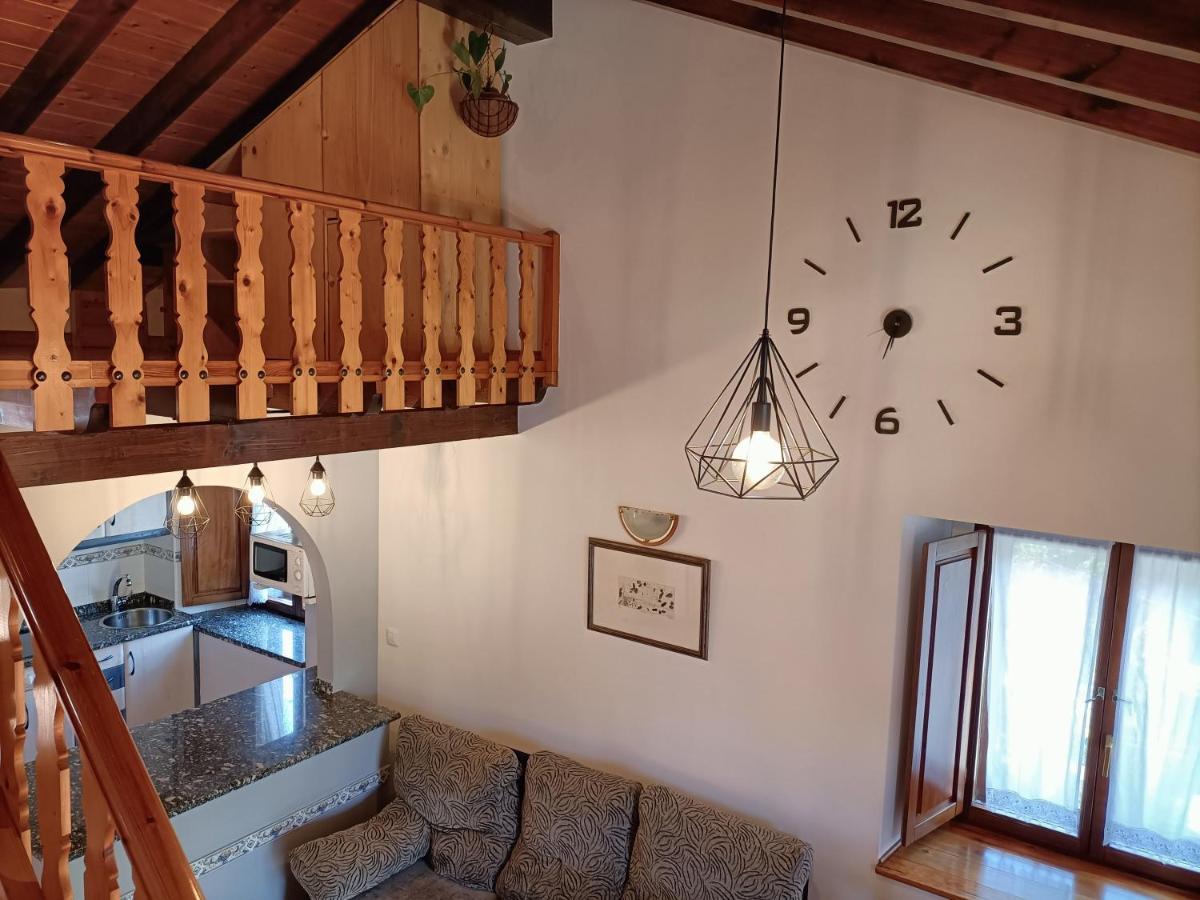 Apartamentos rurales La Casa Vieja De Alceda Exterior foto