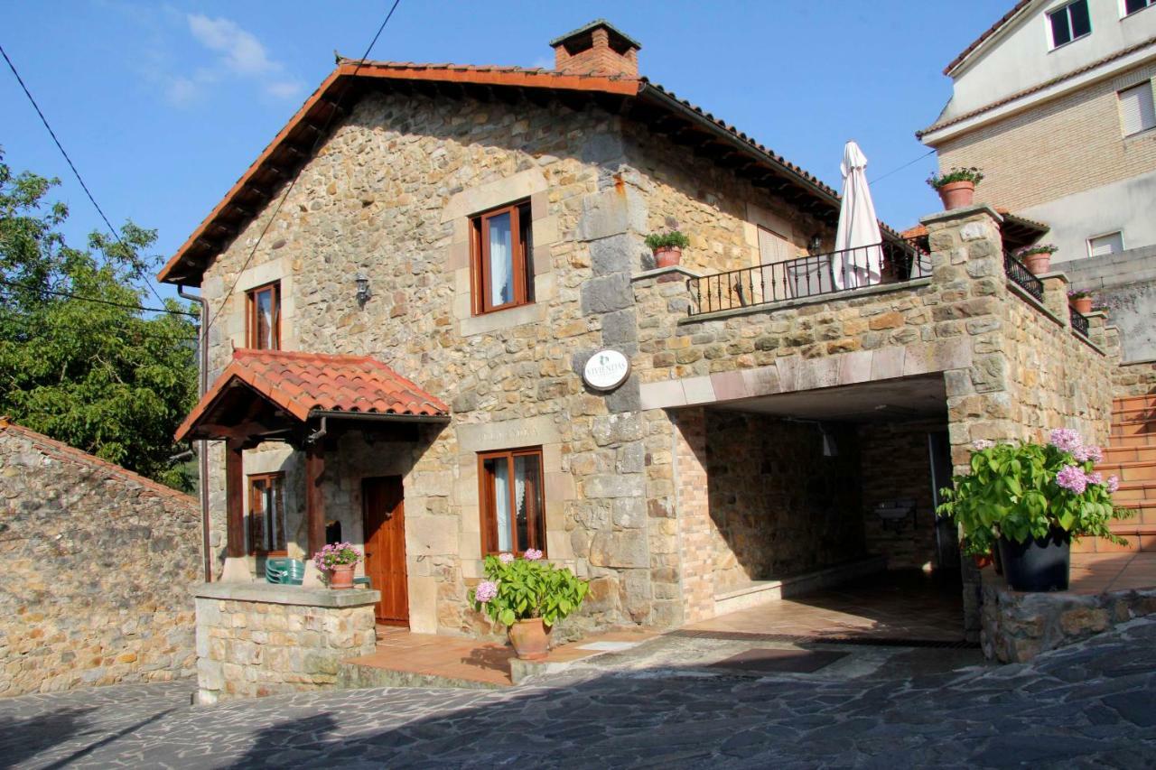 Apartamentos rurales La Casa Vieja De Alceda Exterior foto